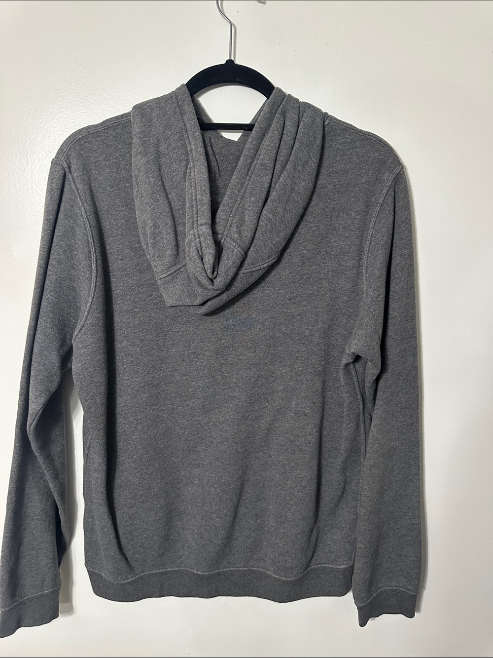 Men Sweater Subcategory - Picture 2 of 5